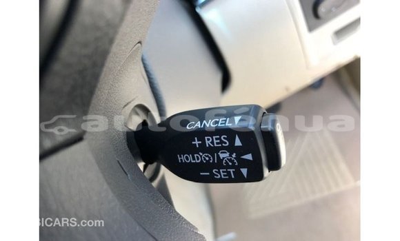 Buy Import Toyota Land Cruiser White Car in Import - Dubai in Marquesas Buy Import Toyota Land Cruiser White Car in Import - Dubai in Marquesas