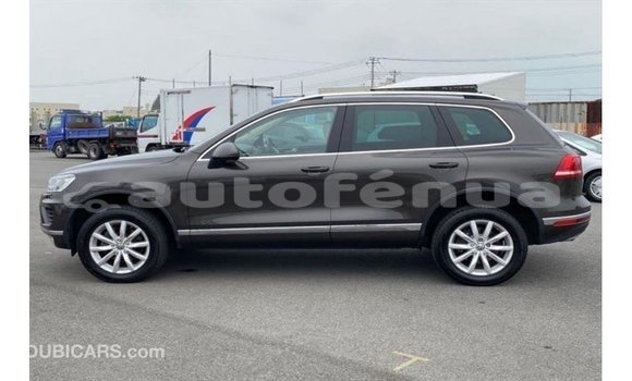 Buy Import Volkswagen Touareg Other Car in Import - Dubai in Marquesas Buy Import Volkswagen Touareg Other Car in Import - Dubai in Marquesas