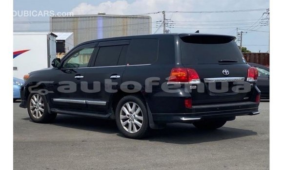 Buy Import Toyota Land Cruiser Black Car in Import - Dubai in Marquesas Buy Import Toyota Land Cruiser Black Car in Import - Dubai in Marquesas
