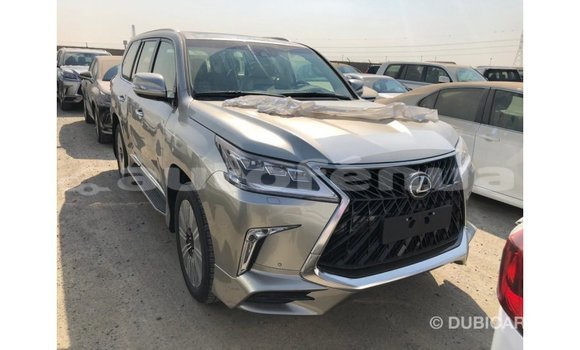 Acheter Import Voiture Lexus LX Autre à Import - Dubai, Marquesas Acheter Import Voiture Lexus LX Autre à Import - Dubai, Marquesas