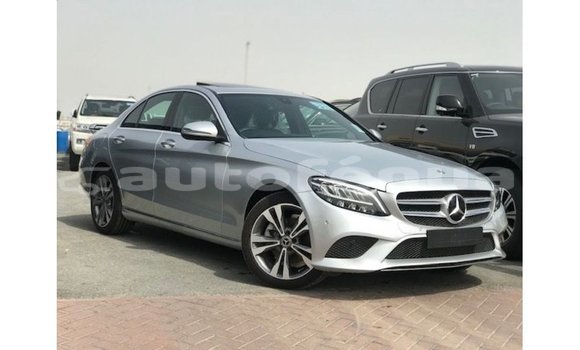Buy Import Mercedes-Benz 200 Other Car in Import - Dubai in Marquesas Buy Import Mercedes-Benz 200 Other Car in Import - Dubai in Marquesas
