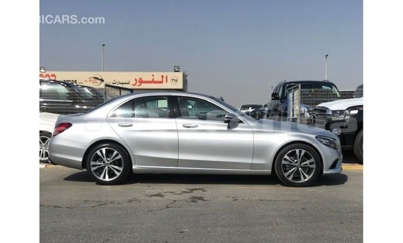 Buy Import Mercedes-Benz 200 Other Car in Import - Dubai in Marquesas Buy Import Mercedes-Benz 200 Other Car in Import - Dubai in Marquesas