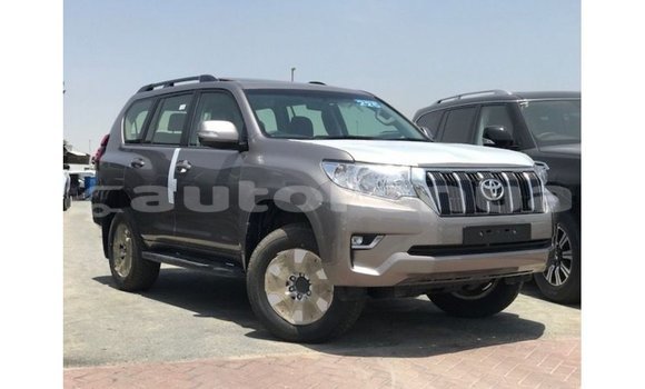 Acheter Import Voiture Toyota Prado Marron à Import - Dubai, Marquesas Acheter Import Voiture Toyota Prado Marron à Import - Dubai, Marquesas
