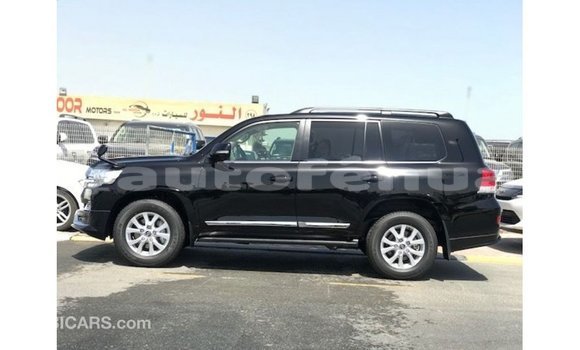 Buy Import Toyota Land Cruiser Black Car in Import - Dubai in Marquesas Buy Import Toyota Land Cruiser Black Car in Import - Dubai in Marquesas