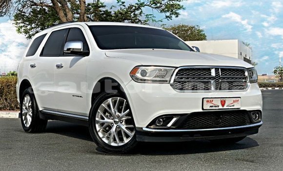 Acheter Import Voiture Dodge Durango Blanc à Import - Dubai, Marquesas