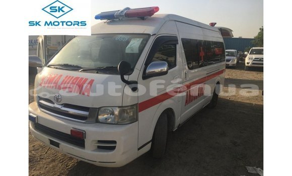Acheter Import Voiture Toyota Hiace Blanc à Import - Dubai, Marquesas