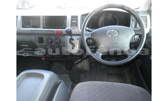 Buy Import Toyota Hiace White Car in Import - Dubai in Marquesas Buy Import Toyota Hiace White Car in Import - Dubai in Marquesas