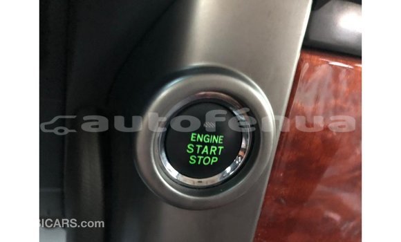 Acheter Import Voiture Toyota Prado Blanc à Import - Dubai, Marquesas Acheter Import Voiture Toyota Prado Blanc à Import - Dubai, Marquesas