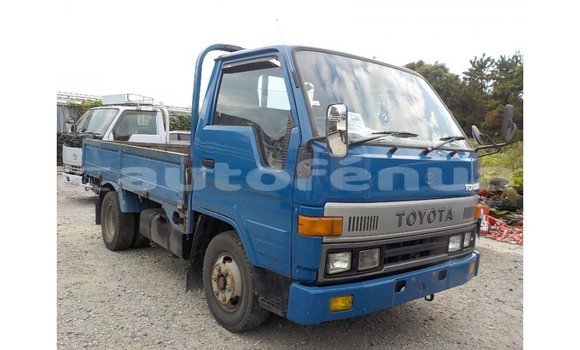 Buy Import Toyota Dyna Blue Car in Import - Dubai in Marquesas Buy Import Toyota Dyna Blue Car in Import - Dubai in Marquesas