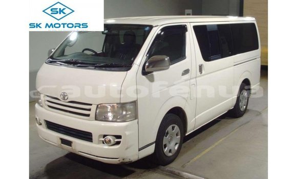 Buy Import Toyota Hiace White Car in Import - Dubai in Marquesas Buy Import Toyota Hiace White Car in Import - Dubai in Marquesas