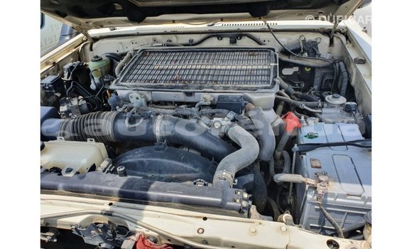Buy Import Toyota Land Cruiser White Car in Import - Dubai in Marquesas Buy Import Toyota Land Cruiser White Car in Import - Dubai in Marquesas