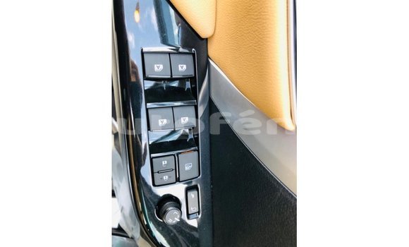 Acheter Import Voiture Toyota Fortuner Noir à Import - Dubai, Marquesas Acheter Import Voiture Toyota Fortuner Noir à Import - Dubai, Marquesas