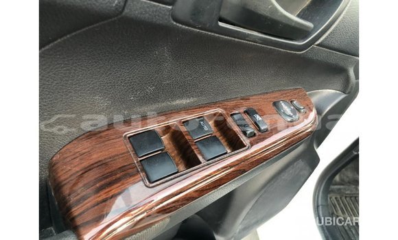 Acheter Import Voiture Toyota Camry Blanc à Import - Dubai, Marquesas Acheter Import Voiture Toyota Camry Blanc à Import - Dubai, Marquesas