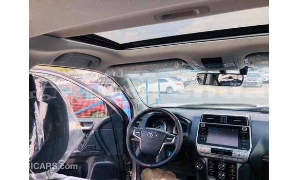 Acheter Import Voiture Toyota Prado Marron à Import - Dubai, Marquesas Acheter Import Voiture Toyota Prado Marron à Import - Dubai, Marquesas