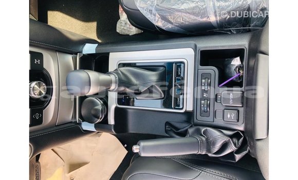 Acheter Import Voiture Toyota Prado Marron à Import - Dubai, Marquesas Acheter Import Voiture Toyota Prado Marron à Import - Dubai, Marquesas