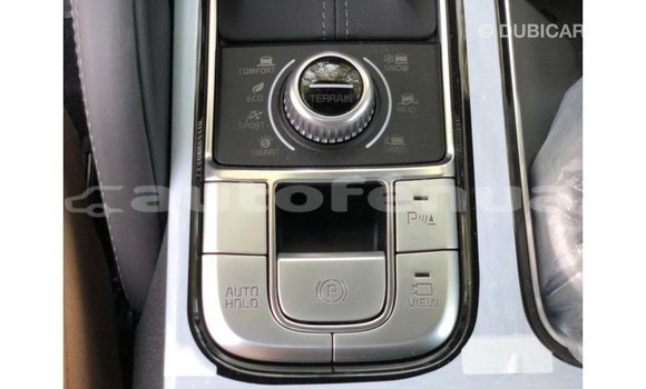 Acheter Import Voiture Kia Carens Blanc à Import - Dubai, Marquesas Acheter Import Voiture Kia Carens Blanc à Import - Dubai, Marquesas