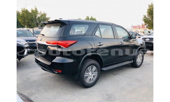 Acheter Import Voiture Toyota Fortuner Noir à Import - Dubai, Marquesas Acheter Import Voiture Toyota Fortuner Noir à Import - Dubai, Marquesas