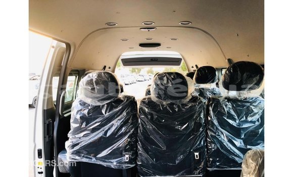 Acheter Import Utilitaire Foton Forland Blanc à Import - Dubai, Marquesas Acheter Import Utilitaire Foton Forland Blanc à Import - Dubai, Marquesas