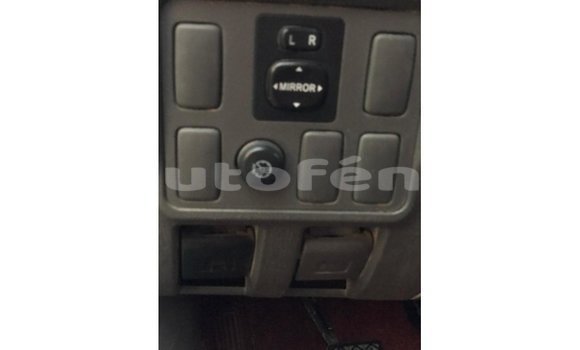 Acheter Import Voiture Toyota Hilux Blanc à Import - Dubai, Marquesas Acheter Import Voiture Toyota Hilux Blanc à Import - Dubai, Marquesas