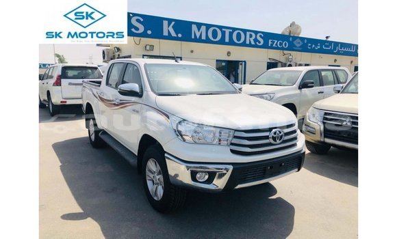 Acheter Import Voiture Toyota Hilux Blanc à Import - Dubai, Marquesas Acheter Import Voiture Toyota Hilux Blanc à Import - Dubai, Marquesas
