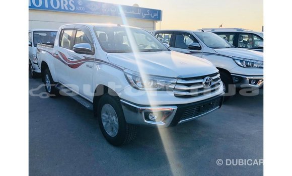 Acheter Import Voiture Toyota Hilux Blanc à Import - Dubai, Marquesas Acheter Import Voiture Toyota Hilux Blanc à Import - Dubai, Marquesas
