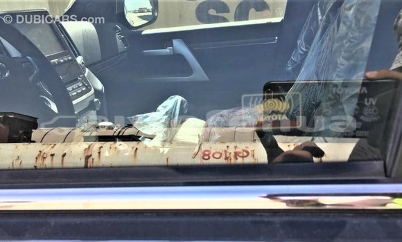 Acheter Import Voiture Toyota Land Cruiser Noir à Import - Dubai, Marquesas Acheter Import Voiture Toyota Land Cruiser Noir à Import - Dubai, Marquesas