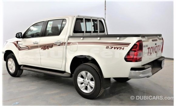 Acheter Import Voiture Toyota Hilux Blanc à Import - Dubai, Marquesas Acheter Import Voiture Toyota Hilux Blanc à Import - Dubai, Marquesas