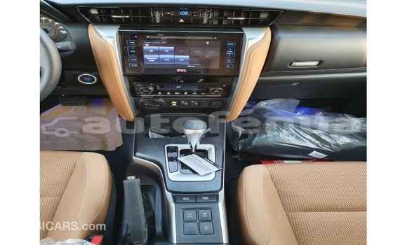 Acheter Import Voiture Toyota Fortuner Autre à Import - Dubai, Marquesas Acheter Import Voiture Toyota Fortuner Autre à Import - Dubai, Marquesas