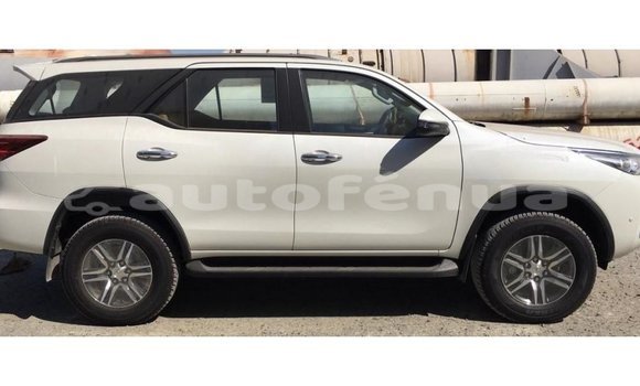 Buy Import Toyota Fortuner White Car in Import - Dubai in Marquesas Buy Import Toyota Fortuner White Car in Import - Dubai in Marquesas
