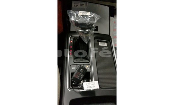 Acheter Import Voiture Kia Sorento Blanc à Import - Dubai, Marquesas Acheter Import Voiture Kia Sorento Blanc à Import - Dubai, Marquesas