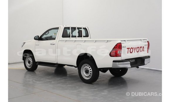 Acheter Import Voiture Toyota Hilux Blanc à Import - Dubai, Marquesas Acheter Import Voiture Toyota Hilux Blanc à Import - Dubai, Marquesas