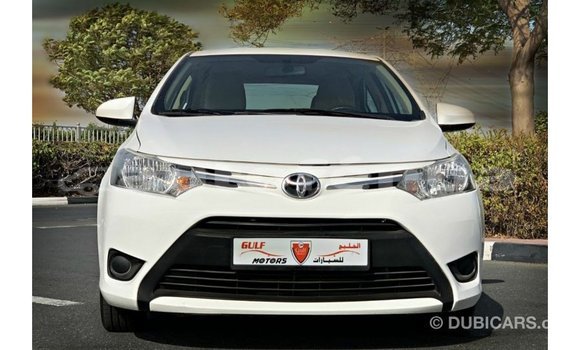 Acheter Import Voiture Toyota Yaris Blanc à Import - Dubai, Marquesas Acheter Import Voiture Toyota Yaris Blanc à Import - Dubai, Marquesas