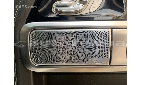 Acheter Import Voiture Mercedes-Benz 190 Blanc à Import - Dubai, Marquesas Acheter Import Voiture Mercedes-Benz 190 Blanc à Import - Dubai, Marquesas