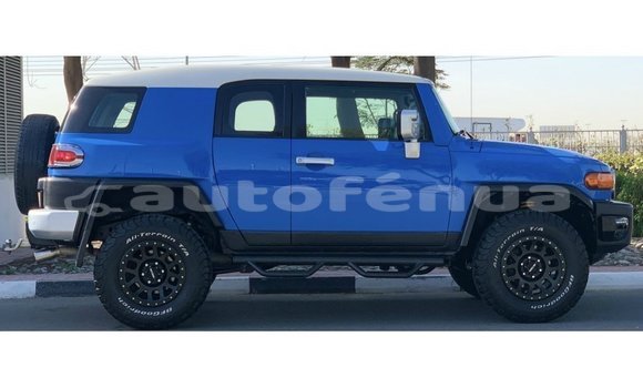 Acheter Import Voiture Toyota FJ Cruiser Bleu à Import - Dubai, Marquesas Acheter Import Voiture Toyota FJ Cruiser Bleu à Import - Dubai, Marquesas