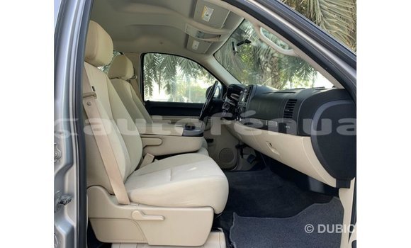 Acheter Import Voiture Chevrolet Silverado Autre à Import - Dubai, Marquesas Acheter Import Voiture Chevrolet Silverado Autre à Import - Dubai, Marquesas