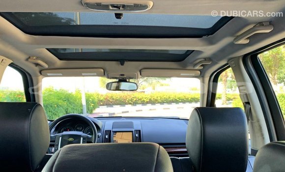 Acheter Import Voiture Land Rover Defender Autre à Import - Dubai, Marquesas Acheter Import Voiture Land Rover Defender Autre à Import - Dubai, Marquesas