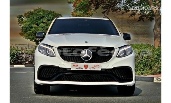 Acheter Import Voiture Mercedes-Benz GLE Blanc à Import - Dubai, Marquesas Acheter Import Voiture Mercedes-Benz GLE Blanc à Import - Dubai, Marquesas