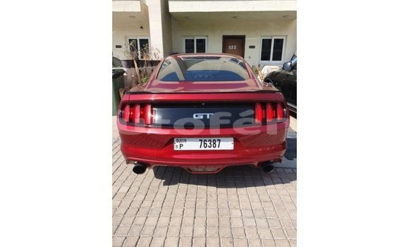 Acheter Import Voiture Ford Mustang Rouge à Import - Dubai, Marquesas Acheter Import Voiture Ford Mustang Rouge à Import - Dubai, Marquesas
