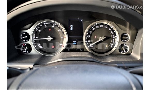 Acheter Import Voiture Toyota Land Cruiser Noir à Import - Dubai, Marquesas Acheter Import Voiture Toyota Land Cruiser Noir à Import - Dubai, Marquesas