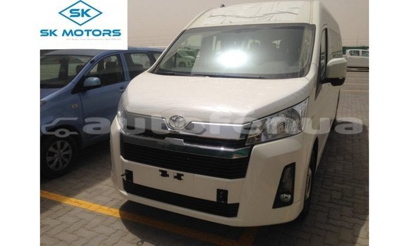 Acheter Import Voiture Toyota Hiace Blanc à Import - Dubai, Marquesas Acheter Import Voiture Toyota Hiace Blanc à Import - Dubai, Marquesas