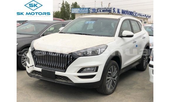 Buy Import Hyundai Tucson White Car in Import - Dubai in Marquesas Buy Import Hyundai Tucson White Car in Import - Dubai in Marquesas