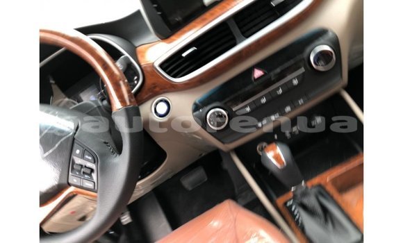 Acheter Import Voiture Hyundai Tucson Blanc à Import - Dubai, Marquesas Acheter Import Voiture Hyundai Tucson Blanc à Import - Dubai, Marquesas