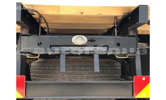 Acheter Import Voiture Mitsubishi i Blanc à Import - Dubai, Marquesas Acheter Import Voiture Mitsubishi i Blanc à Import - Dubai, Marquesas