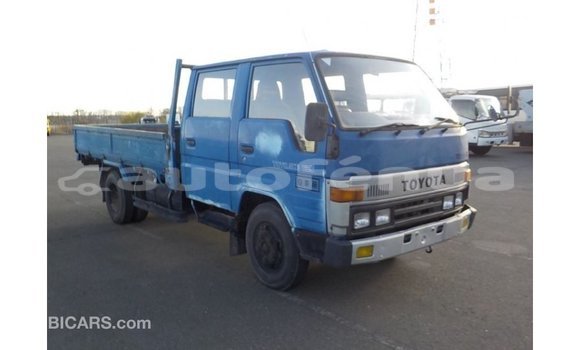Buy Import Toyota Dyna Blue Car in Import - Dubai in Marquesas Buy Import Toyota Dyna Blue Car in Import - Dubai in Marquesas