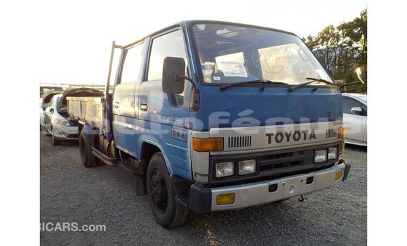 Buy Import Toyota Dyna Blue Car in Import - Dubai in Marquesas Buy Import Toyota Dyna Blue Car in Import - Dubai in Marquesas