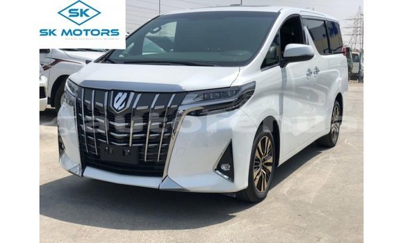 Acheter Import Voiture Toyota Alphard Blanc à Import - Dubai, Marquesas Acheter Import Voiture Toyota Alphard Blanc à Import - Dubai, Marquesas