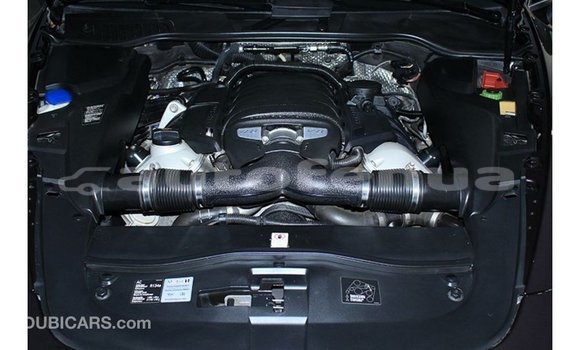 Acheter Import Voiture Porsche Cayenne Autre à Import - Dubai, Marquesas Acheter Import Voiture Porsche Cayenne Autre à Import - Dubai, Marquesas