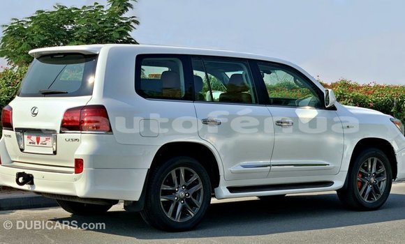 Buy Import Lexus LX White Car in Import - Dubai in Marquesas Buy Import Lexus LX White Car in Import - Dubai in Marquesas