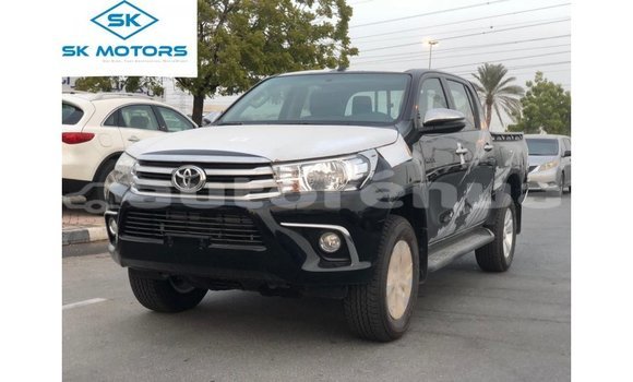 Acheter Import Voiture Toyota Hilux Noir à Import - Dubai, Marquesas Acheter Import Voiture Toyota Hilux Noir à Import - Dubai, Marquesas