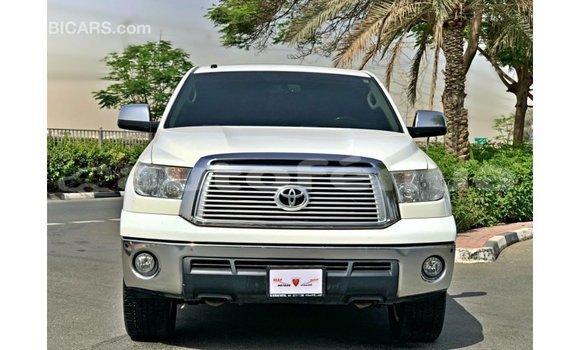 Acheter Import Voiture Toyota Tundra Blanc à Import - Dubai, Marquesas Acheter Import Voiture Toyota Tundra Blanc à Import - Dubai, Marquesas